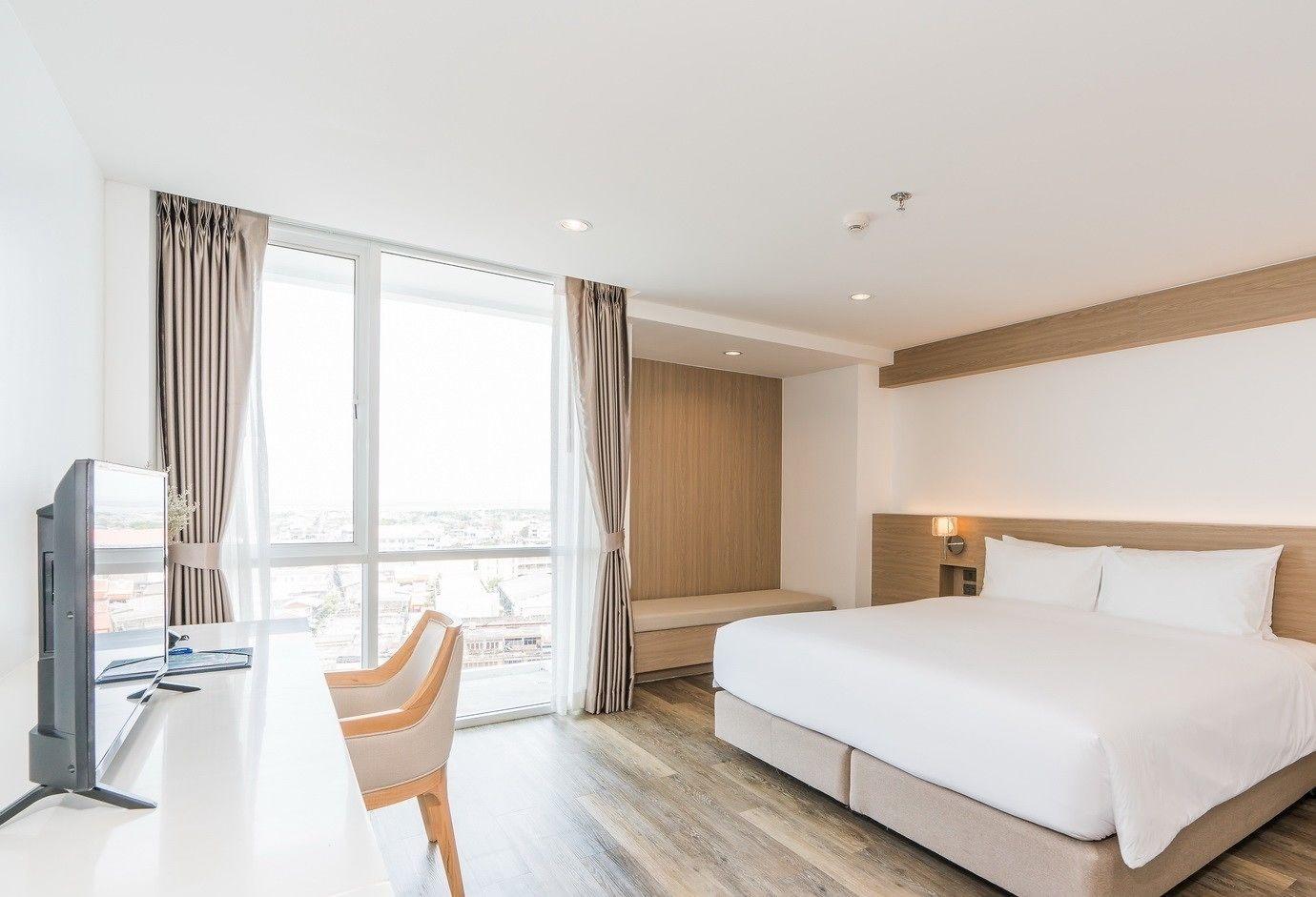 Rattanachol Hotel Чонбури Экстерьер фото