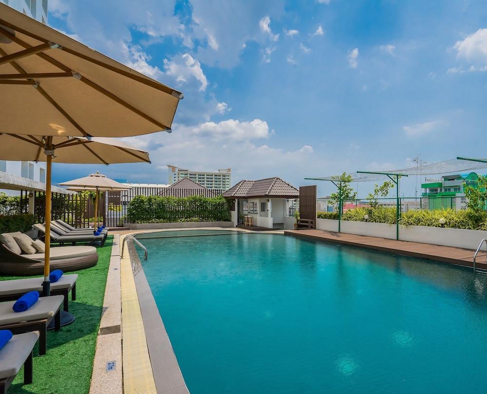 Rattanachol Hotel Чонбури Экстерьер фото