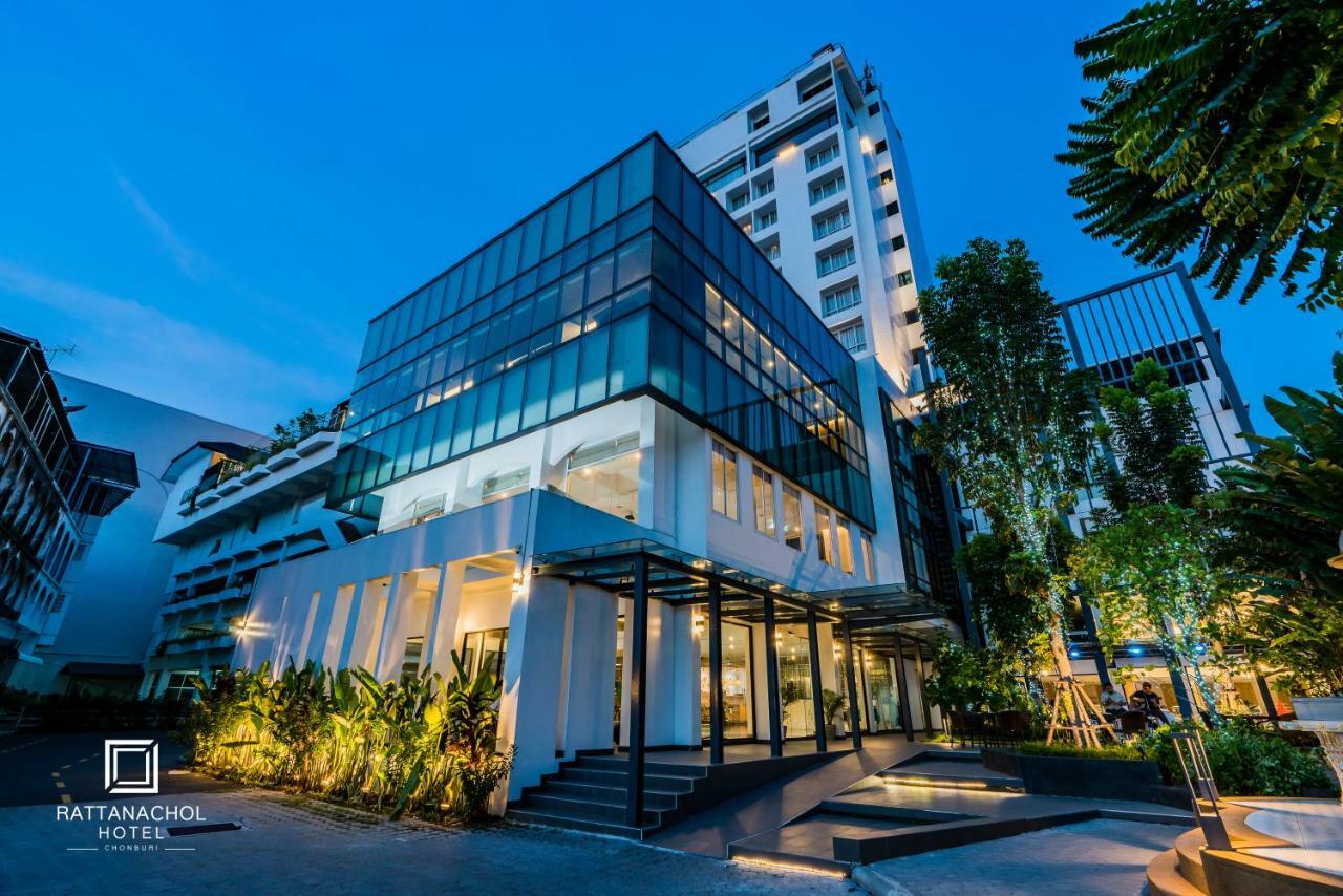 Rattanachol Hotel Чонбури Экстерьер фото