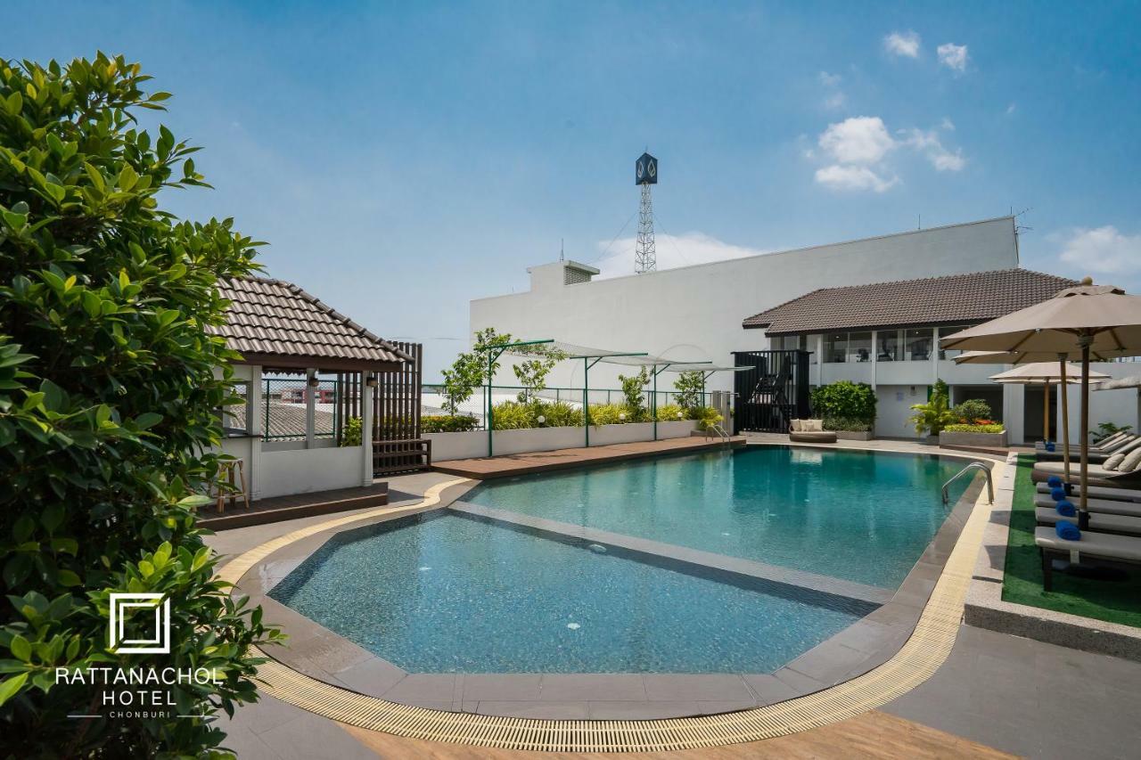 Rattanachol Hotel Чонбури Экстерьер фото