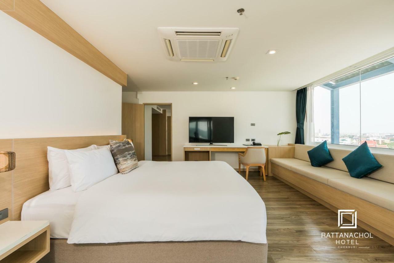 Rattanachol Hotel Чонбури Экстерьер фото