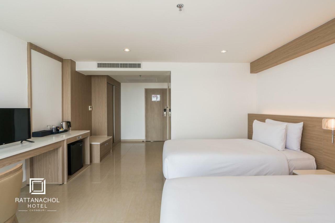 Rattanachol Hotel Чонбури Экстерьер фото