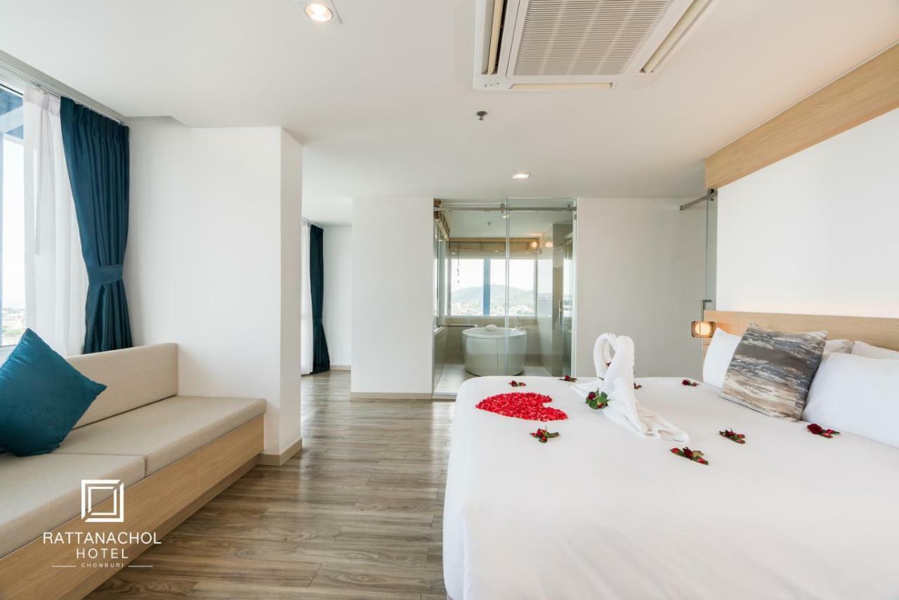 Rattanachol Hotel Чонбури Экстерьер фото